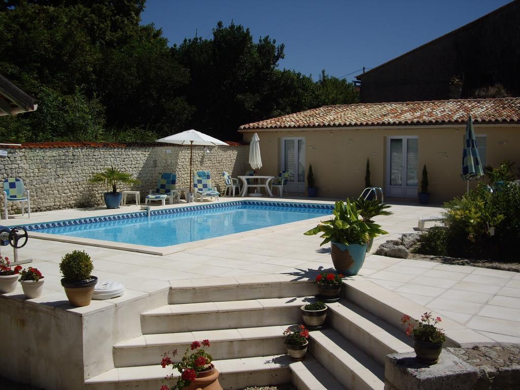 Maison Du Ruisseau Malaville Extérieur photo