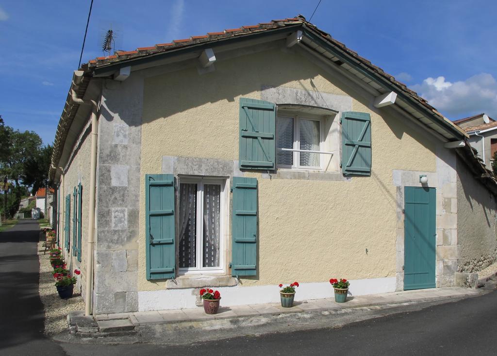Maison Du Ruisseau Malaville Chambre photo